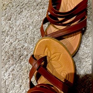 BOC Leather Flip Flops Size 9